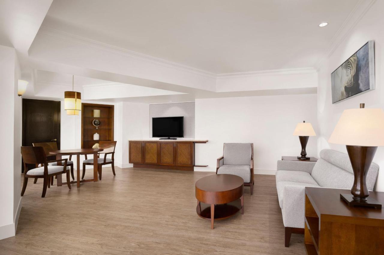 The Westin Resort Guam Tumon Bagian luar foto